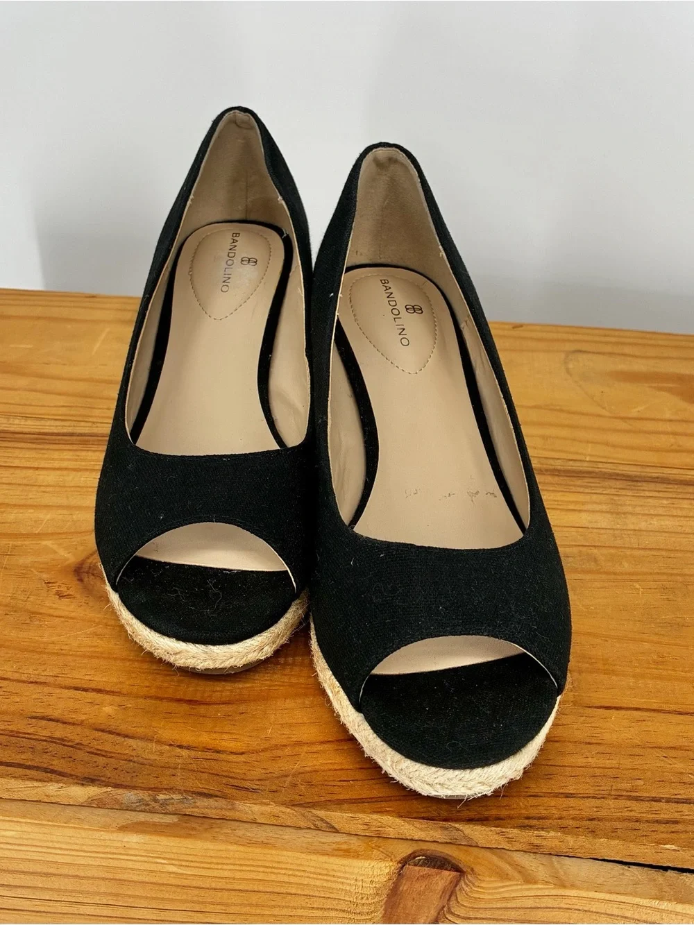 Bandolino Black Canvas Peep Toe Espadrille Wedges Size 7